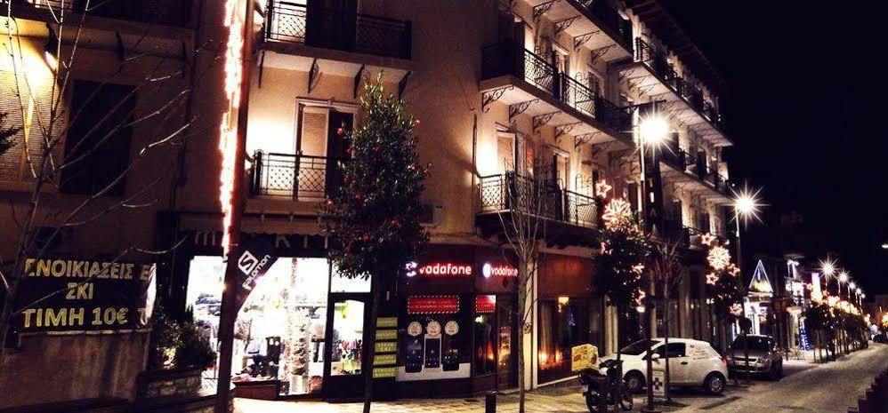 Hotel Elvetia Карпенисион Экстерьер фото